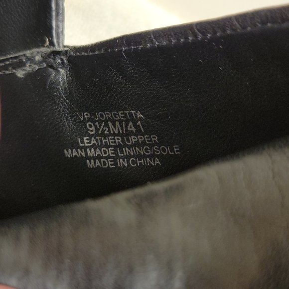 Vince Camuto Jorgetta Ankle Bootie Black Leather Size 9.5 - Picture 16 of 16